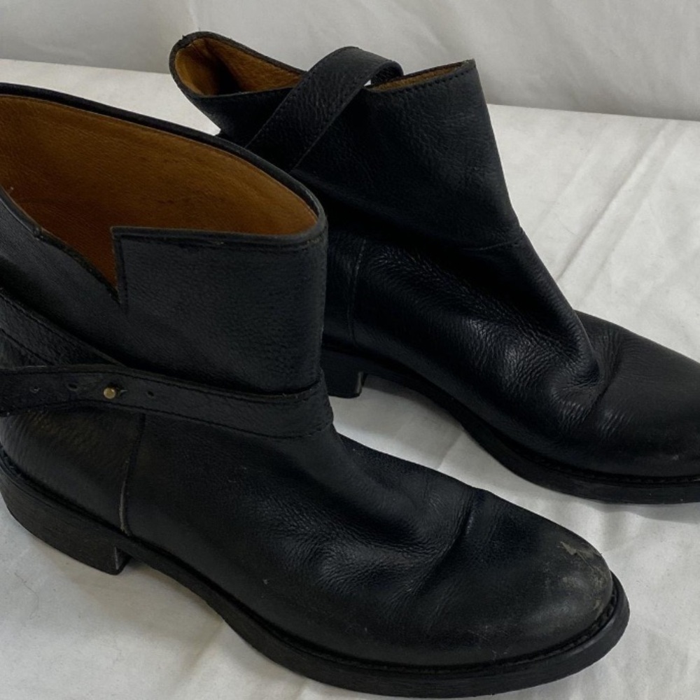 Madewell Women’s Black Leather Buckle Ankle Boots Size 7